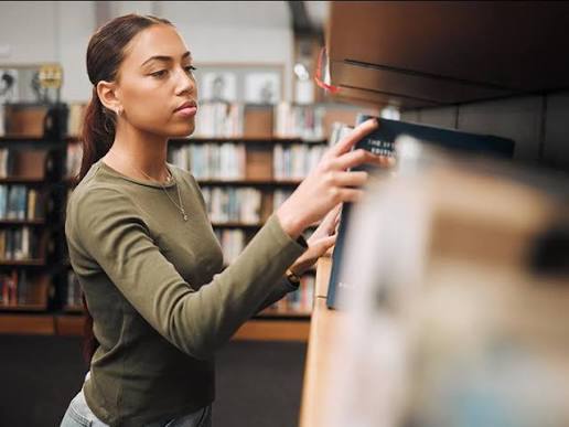 Librarians - Employment Resources for LIS Students and Graduates ...