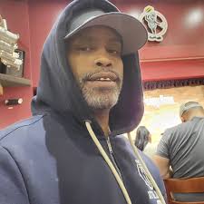 Hey there! Im Bo Vance a comedian from WV. I spent 2024 headlining and  featuring in 7 different states. Looking for more opportunities out there.  I also produce shows in the Charleston