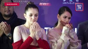 Mengenakan blaus dres berwarna putih yang dipadankan dengan dengan jaket izara mendirikan rumah tangga bersama adib khalid pada 17 november 2017 bakal menimang cahaya mata perempuan dan dijangka bersalin pada april nanti. Sudyrtanya Izara Aishah Kurus Sebab Nak Kahwin By Harian Metro