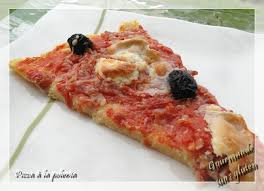 Gourmande Sans Gluten Pizza A La Polenta Sans Gluten Recettes De Cuisine Plat Sans Gluten Cuisine Sans Gluten