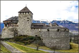 Brasserie burg yakınında lüks otellerden. Schloss Vaduz Liechtenstein 2 Foto Bild Architektur Motive Liechtenstein Bilder Auf Fotocommunity