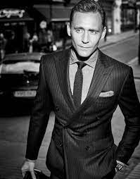 The most popular short hair styles for men are focused on taking classic cuts and giving them a modern before your next haircut, get inspired by these pictures of short hair styles for men. Pin On Men Be Styling