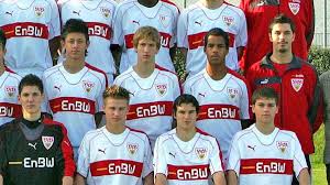 Find the latest daniel didavi news, stats, transfer rumours, photos, titles, clubs, goals scored this season and more. Vfl Wolfsburg Das Saisonstart Interview Mit Spielmacher Daniel Didavi Sportbuzzer De