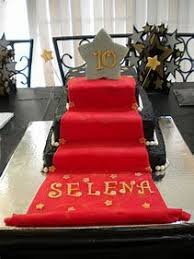 The key aspire of grammy award party decorations is to make the right situation therefore that guests enjoy the party without the trace of awkwardness. 48 Grammy Awards Party Theme Sweet 16 Ideas Awards Party Grammy Awards Party Hollywood Party Theme