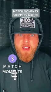 Elle Mcnabb's Instagram, Twitter & Facebook