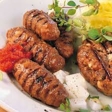 Hackfleischrollchen Cevapcici Rezept Mazedonisches Essen Rezepte Fleisch Gerichte