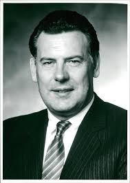 Tony Thatcher's Instagram, Twitter & Facebook