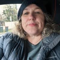 Carissa Webb's Instagram, Twitter & Facebook