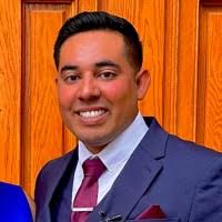 900+ "Monteón" profiles