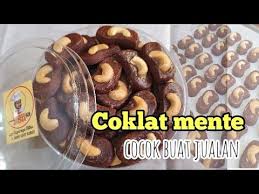 ½ kilogram (kg) mentega atau margarin. Resep Kue Kering Coklat Mente Renyah Dan Anti Gagal Youtube