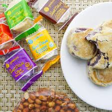 Polvoron Hopia And Panutsa Polvorones Filipino Desserts Eat