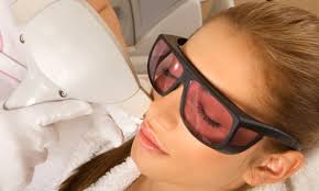 Image result for ‫لیزر درمانی برای موهای زائد‬‎