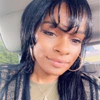 Stacey Daniels's Instagram, Twitter & Facebook