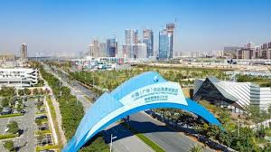 前海挂靠地址所需材料： 1、《名称预核准通知书》 2、《住所托管服务协议书》 3、《预约通知单》 目前，前海秘书公司已经暂停为前海互联网金融公司提供挂靠托管服务。 异地经营的深圳前海互联网金融公司必须在前海租赁实际办公地址。 注册深圳前海公司. S3icyjfoajvb7m