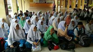 Pengenalan sekolah agama seri intan guru besar : Exam Warrior Smk Seri Akademi Ikon Muda Malaysia Aikom ÙÙŠØ³Ø¨ÙˆÙƒ