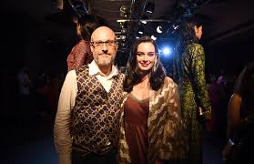 I Was A Sari Wowed The Audience At Lakme Fashion Week Winter Festive 2019 Expresso Magazine The event first took place in 1999. expresso magazine