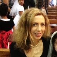 Tara Kearney's Instagram, Twitter & Facebook