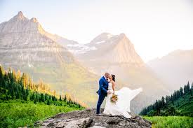 Poplar close, towcester, nn12 6bj, united kingdom. Glacier National Park Wedding Locations Bigdaycelebrations Com