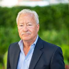 Chad Barton's Instagram, Twitter & Facebook