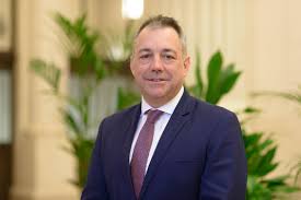 What do financial planners do? David Goodfellow Canaccord Genuity Wealth Management