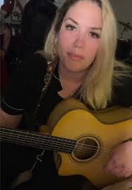 Ariel Casey Acoustic (@arielcaseyacoustic)