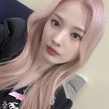 choi yunjin jinni nmixx selca icon pfp #kpop | Kpop girls, Girl icons,  Pretty people