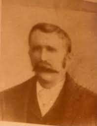 Thomas Seitzinger's Instagram, Twitter & Facebook