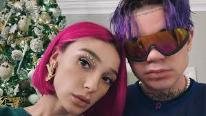 His music is a staggering result of unique vision mashing up with contemporary electronic sound. Smi Uznali Ob Ubytkah Eldzheya Gazeta Ru Novosti