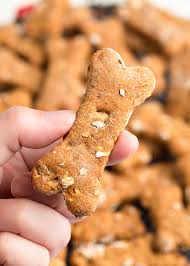 Blend in fat until mixture resembles cornmeal. Pumpkin Dog Treats With Apples And Oats Striped Spatula