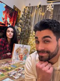 Merry Christmas everyone! Flamecraft dragons send you lots of dragon  kisses! I think I chose the right game for this day! It's an easy game with  beautiful colors! Glad to see it