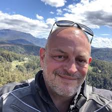 🎓 Yesterday, I officially graduated! Attending the ceremony brought…