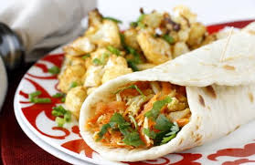 Tak hanya endeus untuk disantap, menu ini juga bergizi lho, karena tortilla mengandung. Resepi Roti Tortilla Ayam Mudah