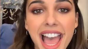 Mena Massoud and Naomi Scott share a glimpse of Aladdin Berlin premiere