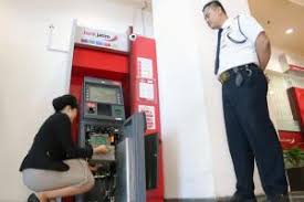 Menteri koordinator bidang pembangunan manusia dan kebudayaan muhadjir effendy menegaskan, libur dan cuti bersama lebaran 2020 sesuai keputusan dalam rapat. Perbankan Antisipasi Peningkatan Penarikan Uang Di Atm Kanalsatu Com