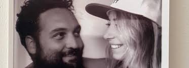 Eva Shapiro and Oscar Brett's Wedding Registry