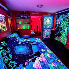 38 Incredible Trippy Room For Fantastic Live Https Freshoom Com 7678 38 Incredible Trippy Room Fantastic Black Lights Bedroom Hippy Room Hippie Bedroom Decor