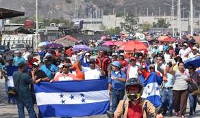Maybe you would like to learn more about one of these? Analisis La Lucha Contra La Privatizacion De La Salud Y La Educacion Una Nueva Ola De Protestas Que Aumenta La Crisis En Honduras Cespad