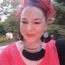 I keep arguing with my wife because she sees this dress as white and gold…  but I see it as black and blue🙃 #fblifestyle