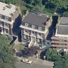Simon has houses in london, malibu and an apartment in new york. Simon Cowell S House In London United Kingdom Virtual Globetrotting