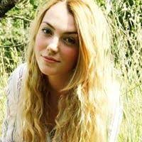 Emma Etienne L'Hospital (eetiennelhospit)