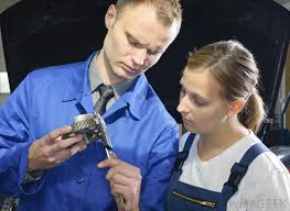 Core competencies include strong sales skills, quality control, and employee motivation as well as excellent communication and time management skills. What Does An Automotive Service Manager Do With Pictures