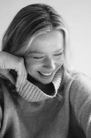 A Good Conversation: Chrissy Carter, H(OM)E® — AT A GOOD HOME