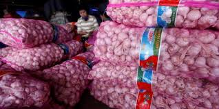 The President Center Minta KPK Sikat Kartel Impor Bawang Putih