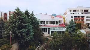 Episoadele serialului de televiziune fructul oprit sunt pe antena 1, in fiecare. Fructul Oprit Sezonul 2 Episodul 36 Online 22 Mai 2019