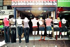 How is the word patronato used in spanish? Tienda De Patronato Mapio Net