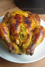 Poulet Farci Et Cuit Au Four A Voir Recette Poulet Roti Poulet Farci Recettes De Cuisine