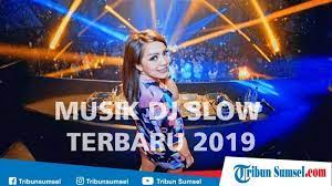 50+ videos play all mix house musik remix lagu indonesia terbaik 2017 ( dj breakbeat terbaru ) youtube 30 lagu dj terbaru 2019 full album paling enak di dengar 4 jam full nonstop duration. Download Lagu Mp3 Dj Dan Remix Terbaru 2019 Paling Lengkap Bisa Langsung Didownload Di Hp Tribun Sumsel