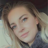 30+ perfiles de «Daphne Herrera»