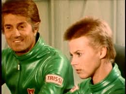 Shameless Pile of Stuff: Movie Review: War of the Robots