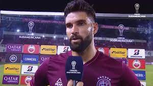 Nicolas orsini er en argentinsk fodboldspiller, som blev født den 12. Conmebol Sudamericana Nicolas Orsini La Figura Del Triunfo De Lanus Facebook